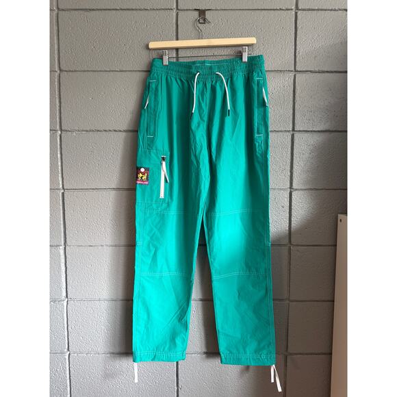 NWT Men's Timberland DWR Lightweight Hiking Pants size M in Teal Neon Gorpcore - Picture 2 of 5